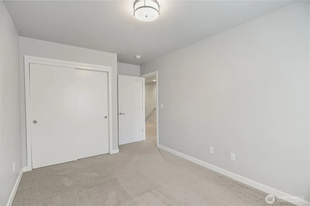 12021 SE 5th Vancouver WA 98683