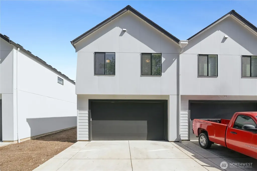 12021 SE 5th Vancouver WA 98683