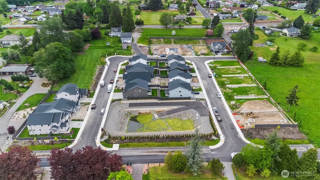 7165 91st Street E Puyallup WA 98371