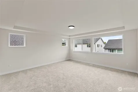 7165 91st Street E Puyallup WA 98371