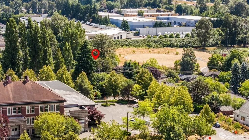 565 S Director Seattle WA 98108