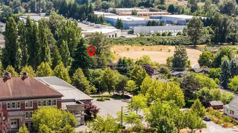 565 S Director Seattle WA 98108