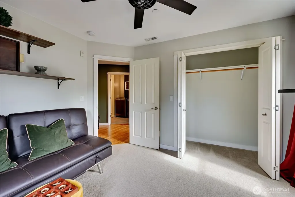 7701 Beacon Place NE Bremerton WA 98311