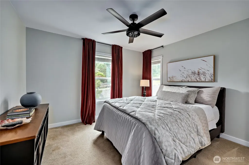 7701 Beacon Place NE Bremerton WA 98311
