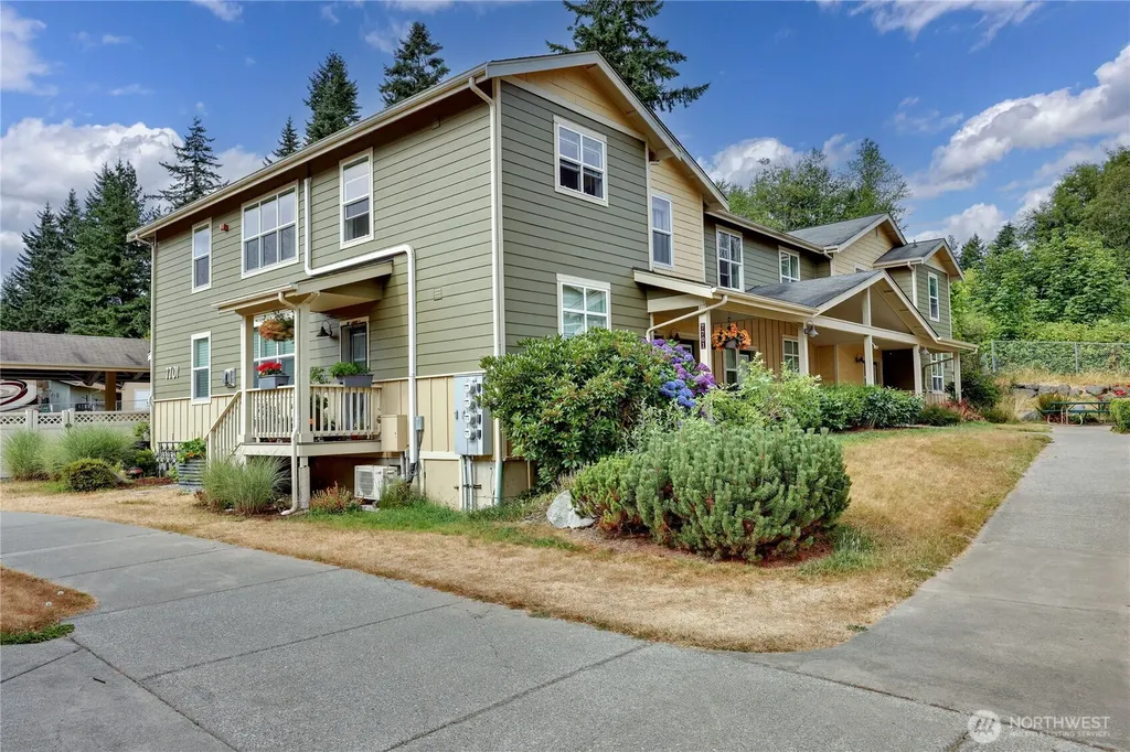 7701 Beacon Place NE Bremerton WA 98311