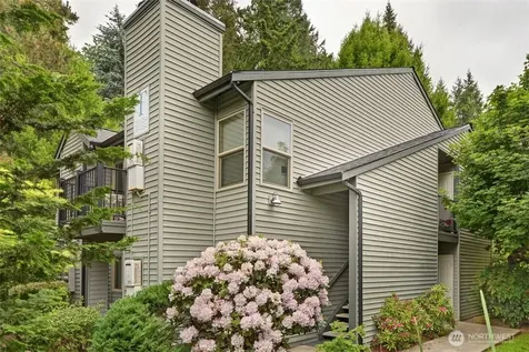 9805 Avondale Road NE Redmond WA 98052