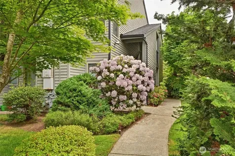 9805 Avondale Road NE Redmond WA 98052