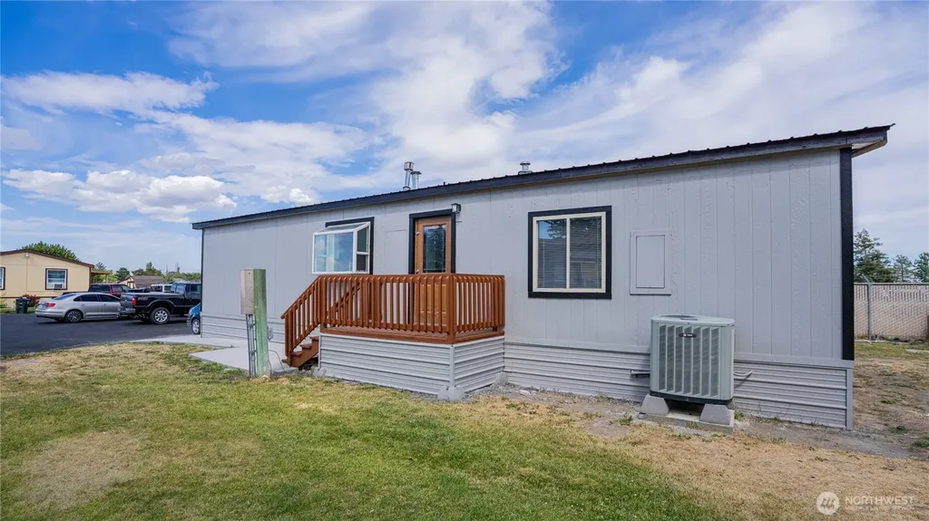 4000 Longview Street NE Moses Lake WA 98837