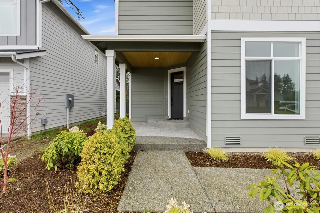 17310 82nd Avenue Ct E Puyallup WA 98375
