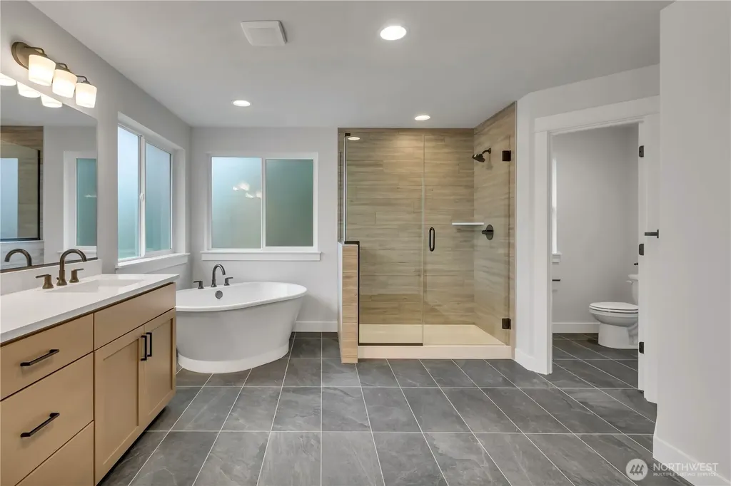 17310 82nd Avenue Ct E Puyallup WA 98375