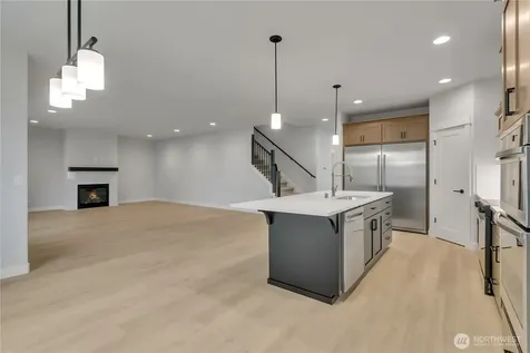17310 82nd Avenue Ct E Puyallup WA 98375