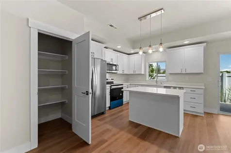 1030 Finch Lane Wenatchee WA 98801