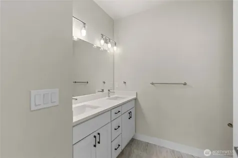 1030 Finch Lane Wenatchee WA 98801