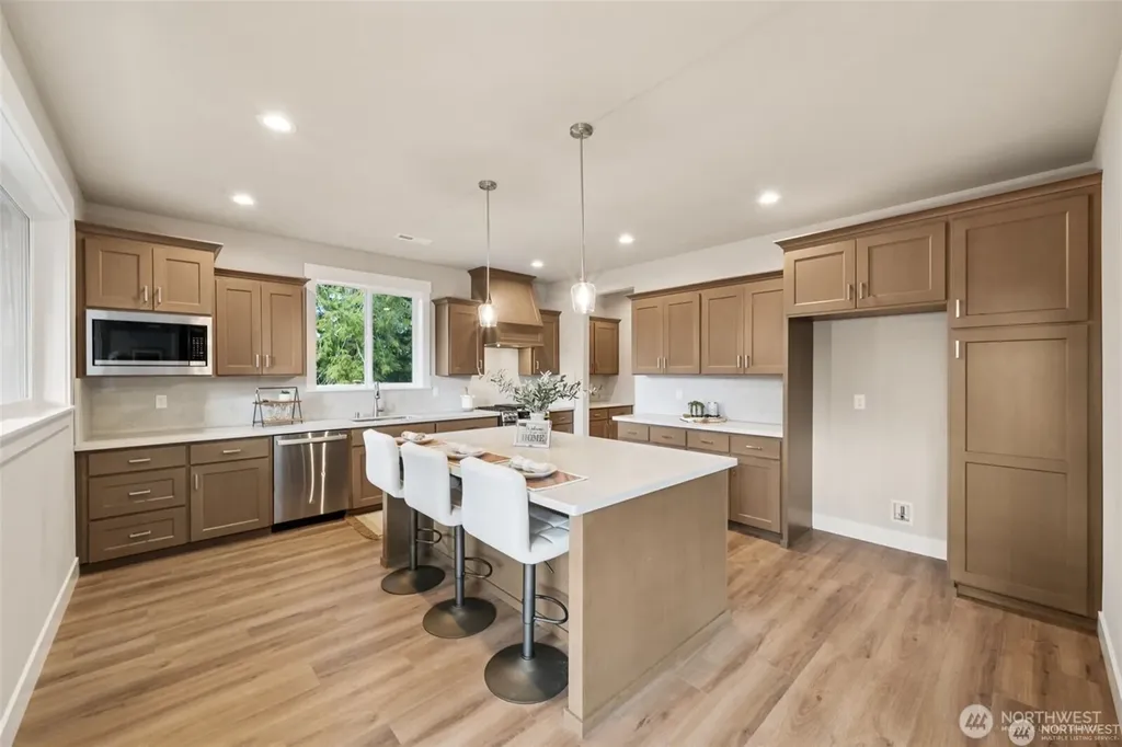 17232 74th Avenue Ct E Puyallup WA 98375