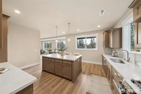 17232 74th Avenue Ct E Puyallup WA 98375