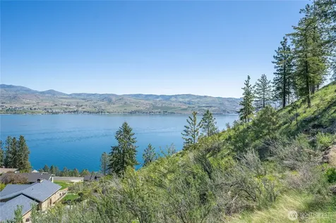 4340 Sunnybank Drive Chelan WA 98816