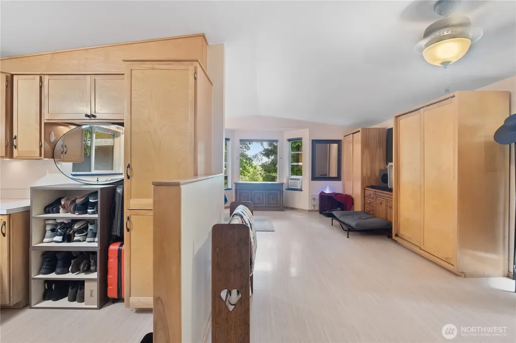 5818 Everson Goshen Bellingham WA 98226