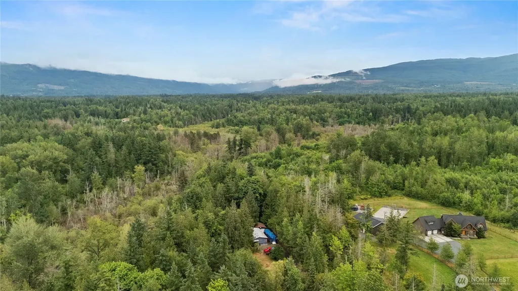 5818 Everson Goshen Bellingham WA 98226