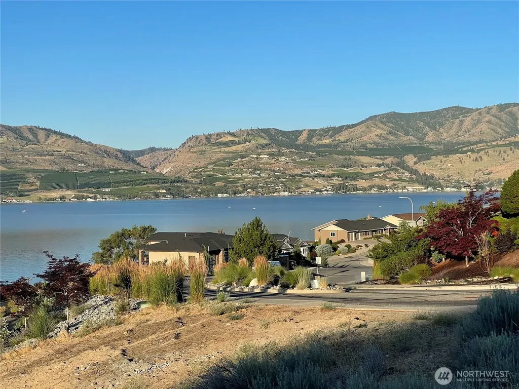 210 Crystal View Drive Chelan WA 98816