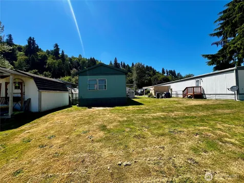8705 143rd Avenue Ct E Puyallup WA 98372