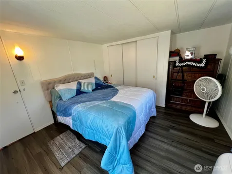 8705 143rd Avenue Ct E Puyallup WA 98372