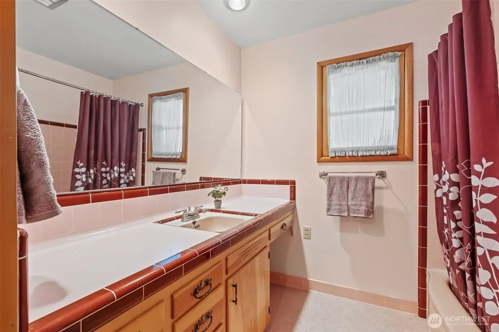 386 Mocliff Road Ephrata WA 98823