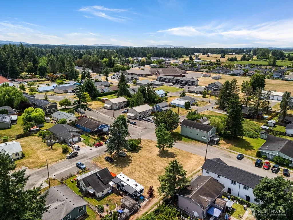 616 Strandell Street Everson WA 98247