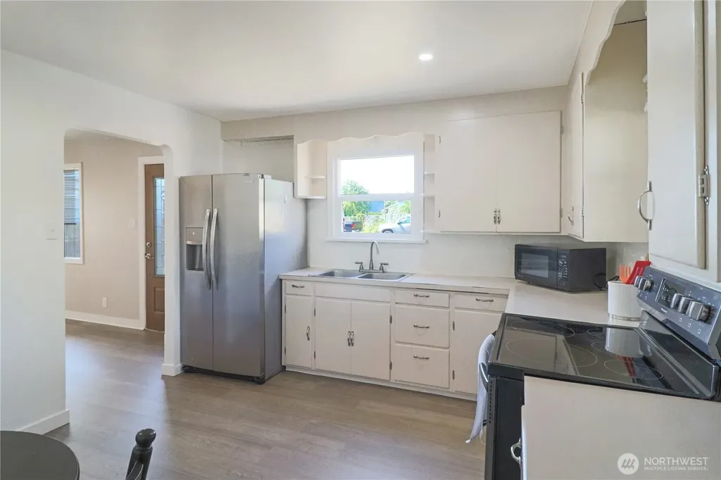 837 NW Duffy Street Chehalis WA 98532