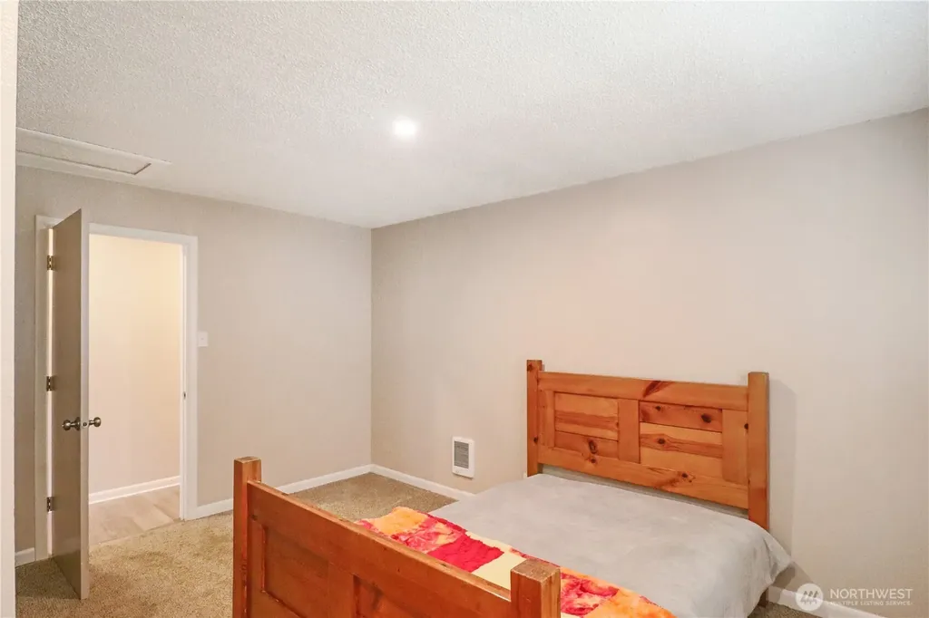 837 NW Duffy Street Chehalis WA 98532