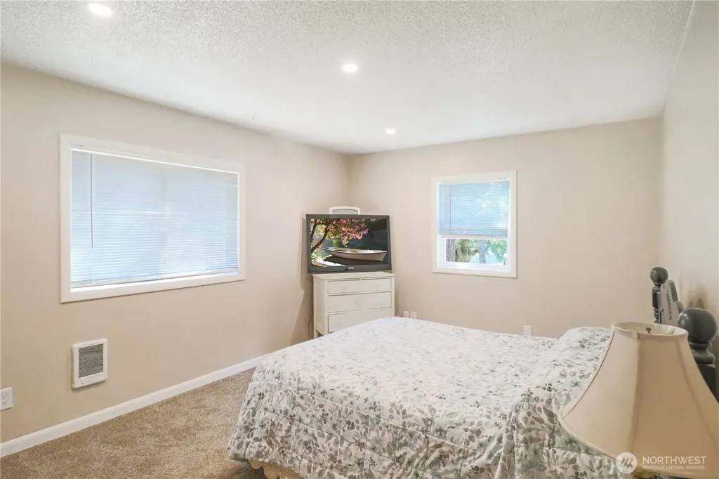 837 NW Duffy Street Chehalis WA 98532