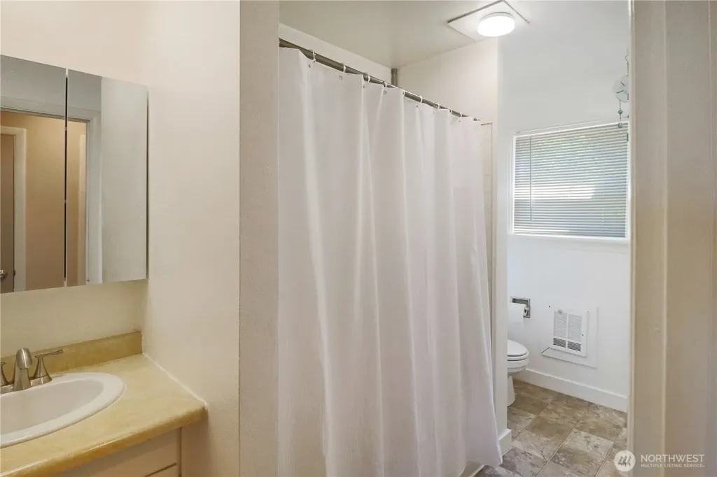 837 NW Duffy Street Chehalis WA 98532