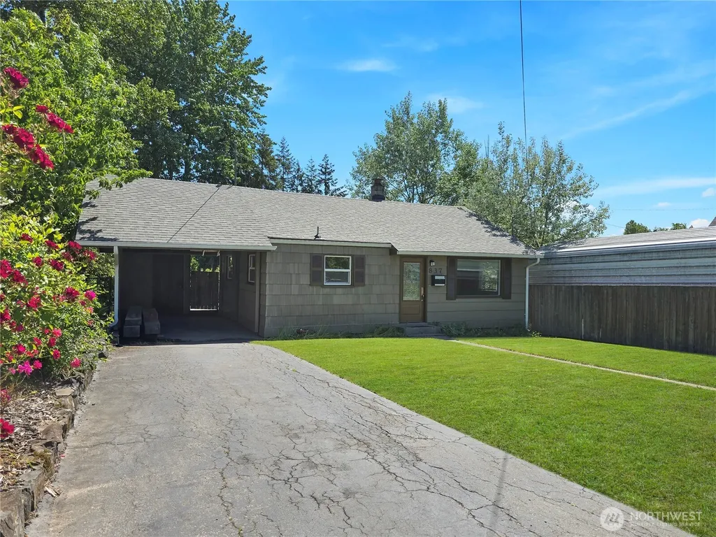 837 NW Duffy Street Chehalis WA 98532