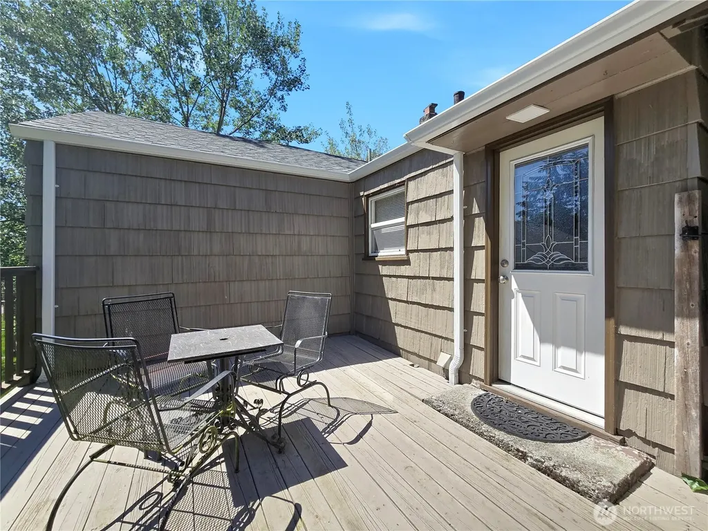 837 NW Duffy Street Chehalis WA 98532