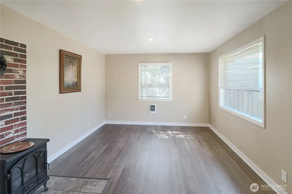 837 NW Duffy Street Chehalis WA 98532