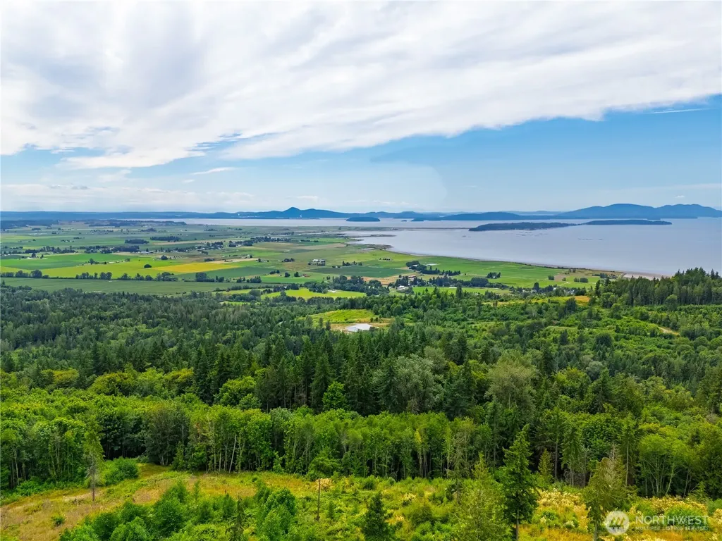 3284 Blanchard Knob Trail Burlington WA 98233
