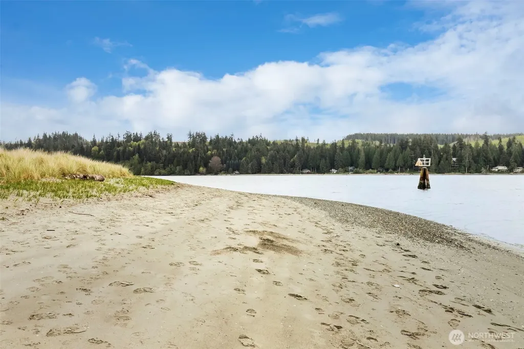 140 Admiralty Lane Port Ludlow WA 98365