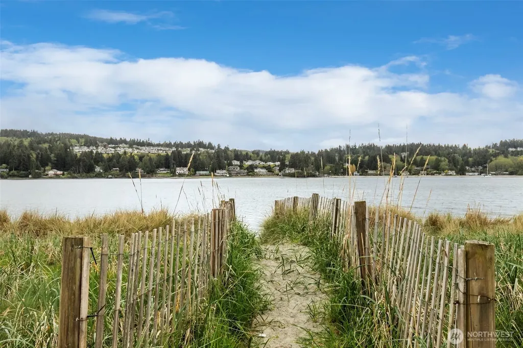 140 Admiralty Lane Port Ludlow WA 98365