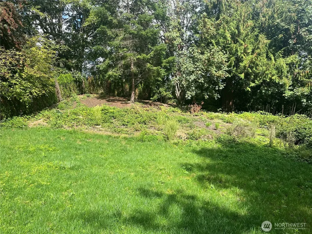 4610 Hemlock Lane NW Gig Harbor WA 98335
