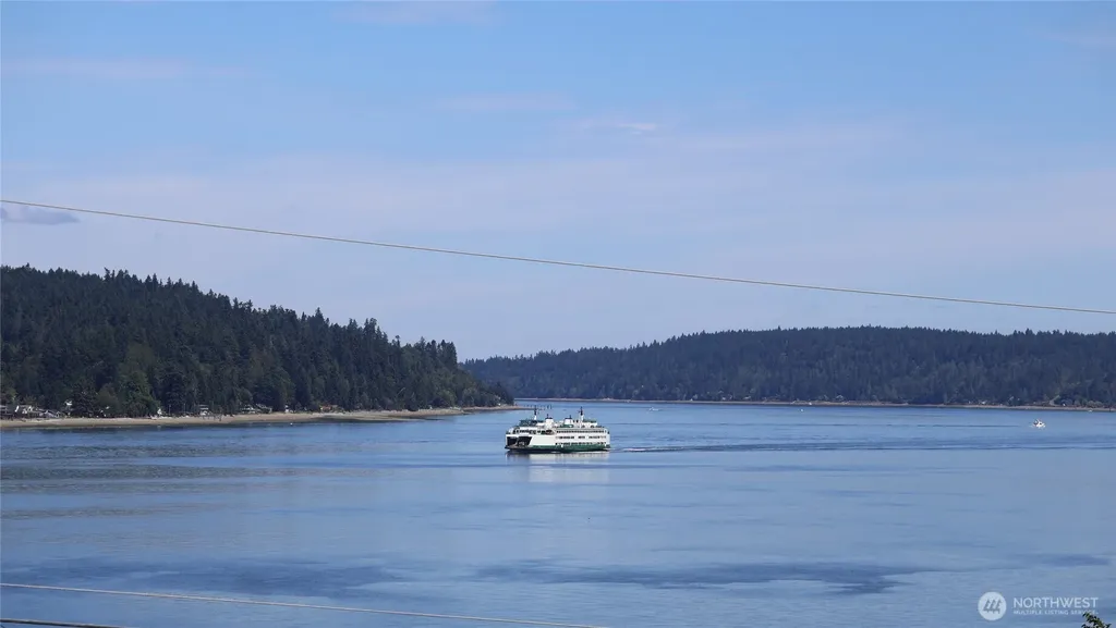 3140 E Washington Port Orchard WA 98366