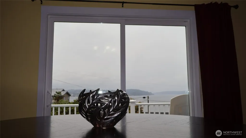 3140 E Washington Port Orchard WA 98366
