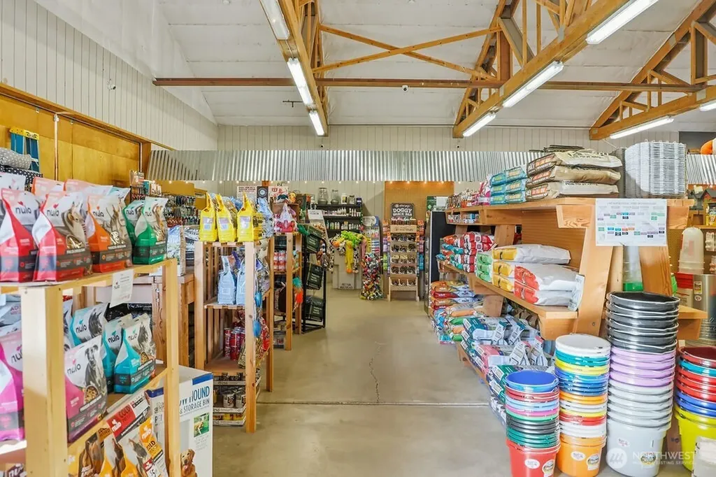 461 NE Old Belfair Highway Belfair WA 98528