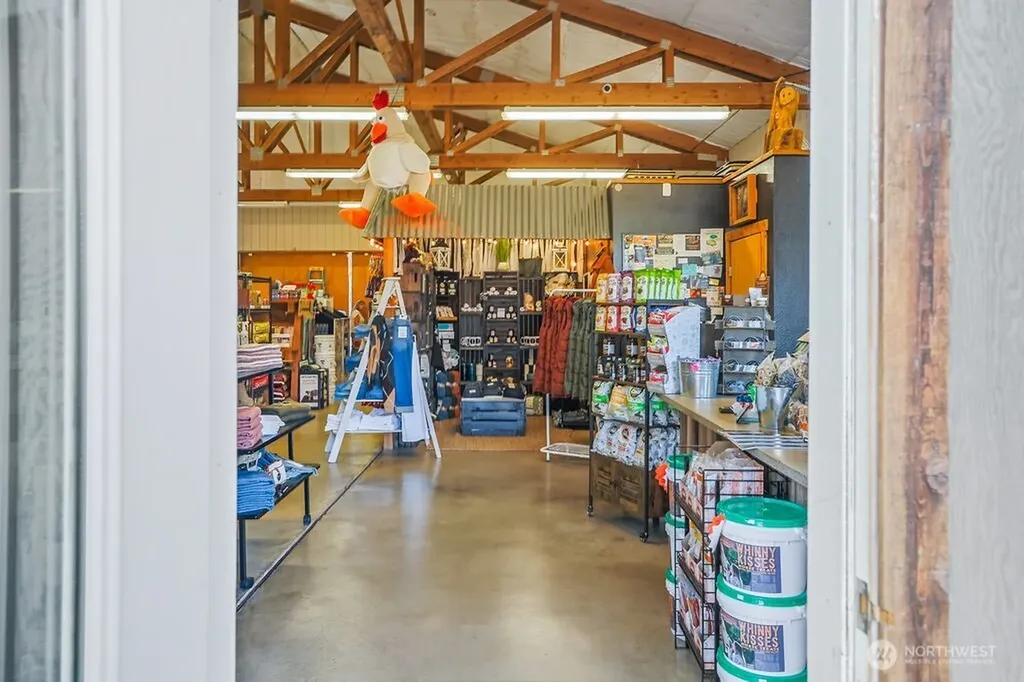 461 NE Old Belfair Highway Belfair WA 98528