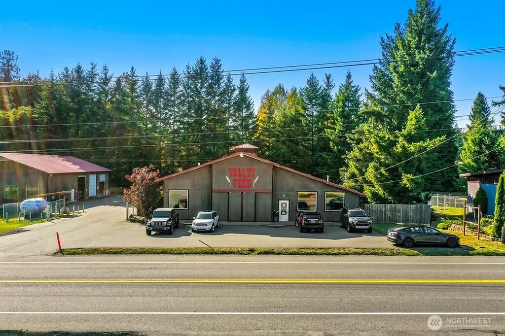 461 NE Old Belfair Highway Belfair WA 98528
