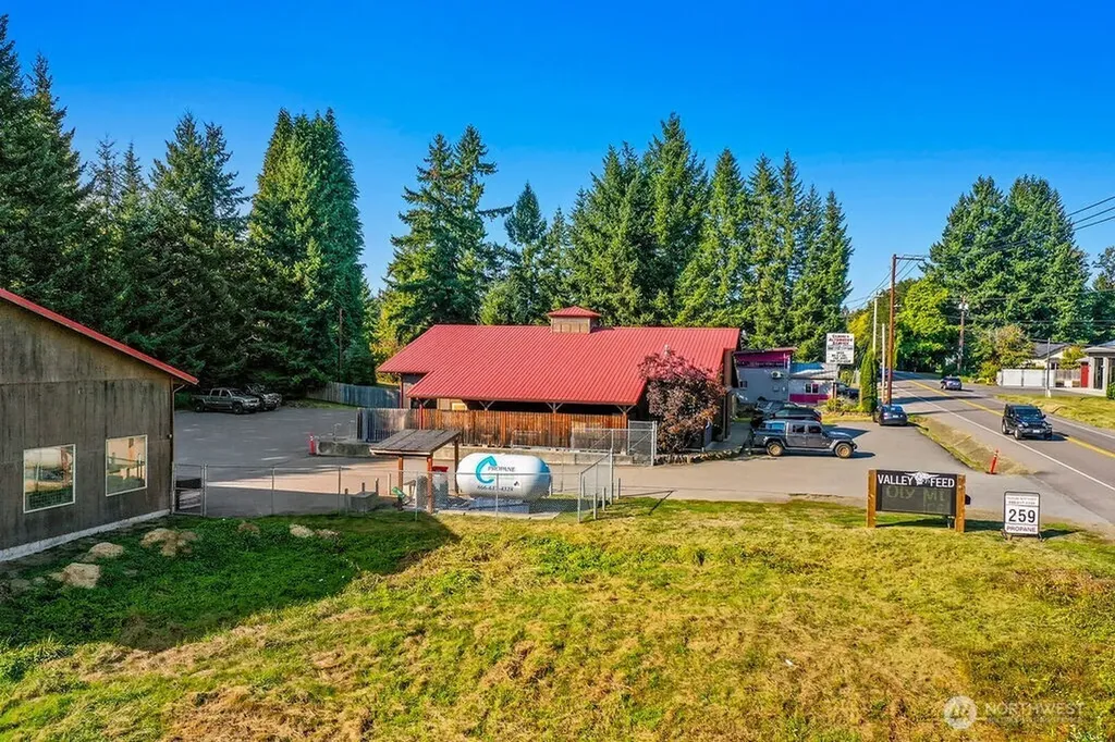 461 NE Old Belfair Highway Belfair WA 98528