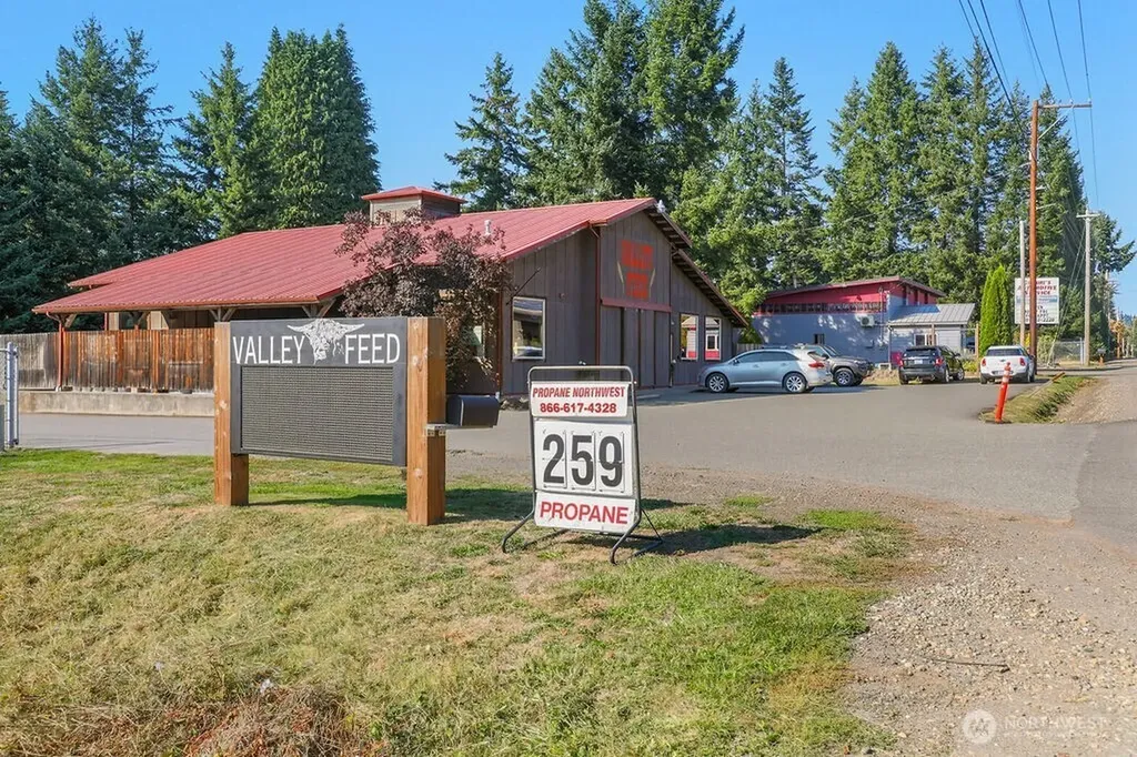 461 NE Old Belfair Highway Belfair WA 98528