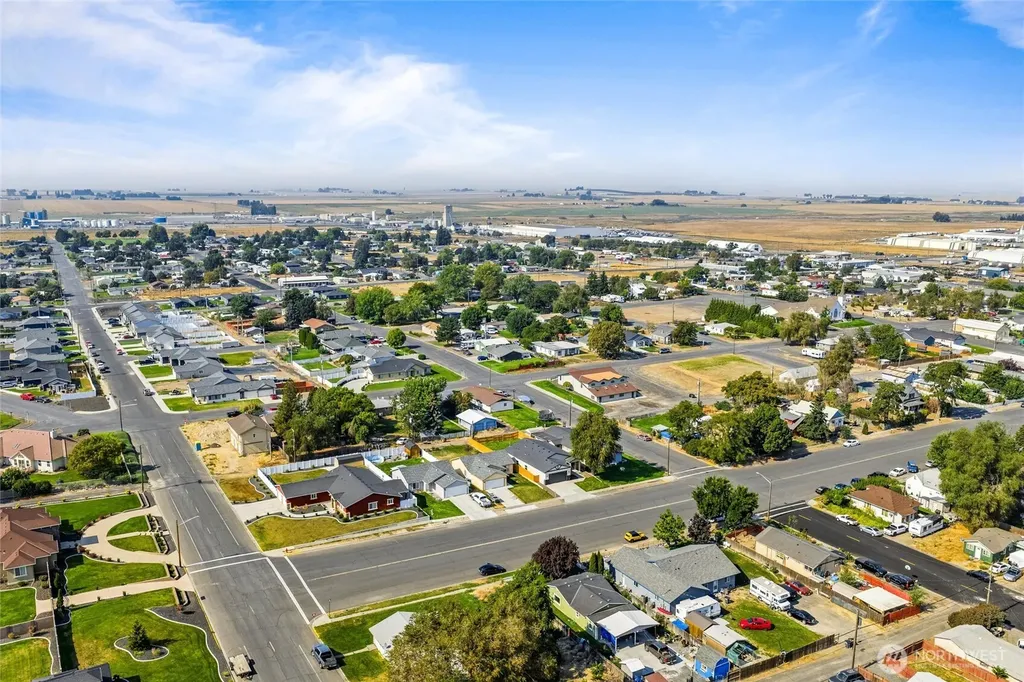 509 S Main Street Warden WA 98857