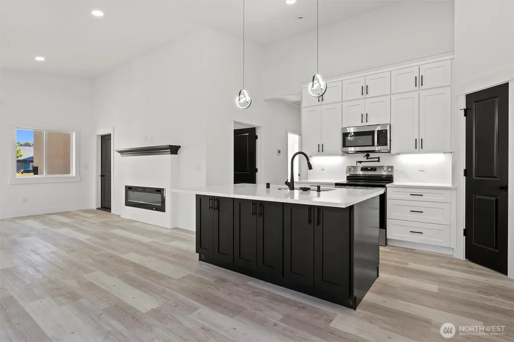 509 S Main Street Warden WA 98857