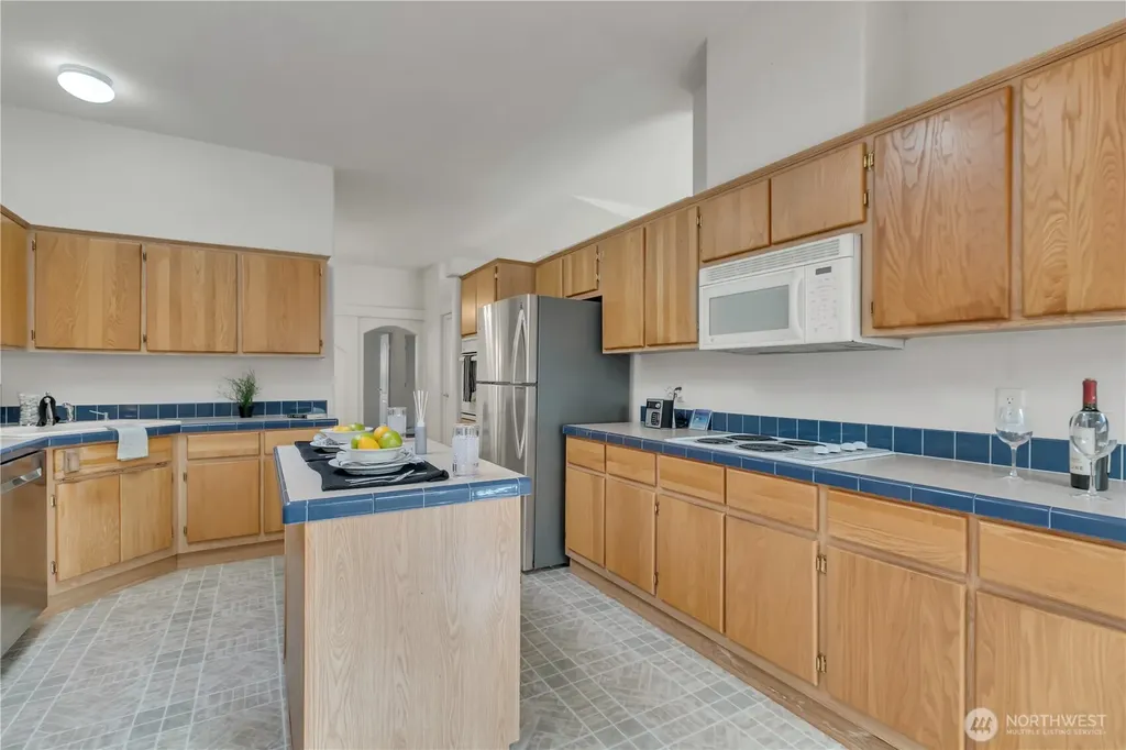 17622 19th Avenue Ct E Spanaway WA 98387