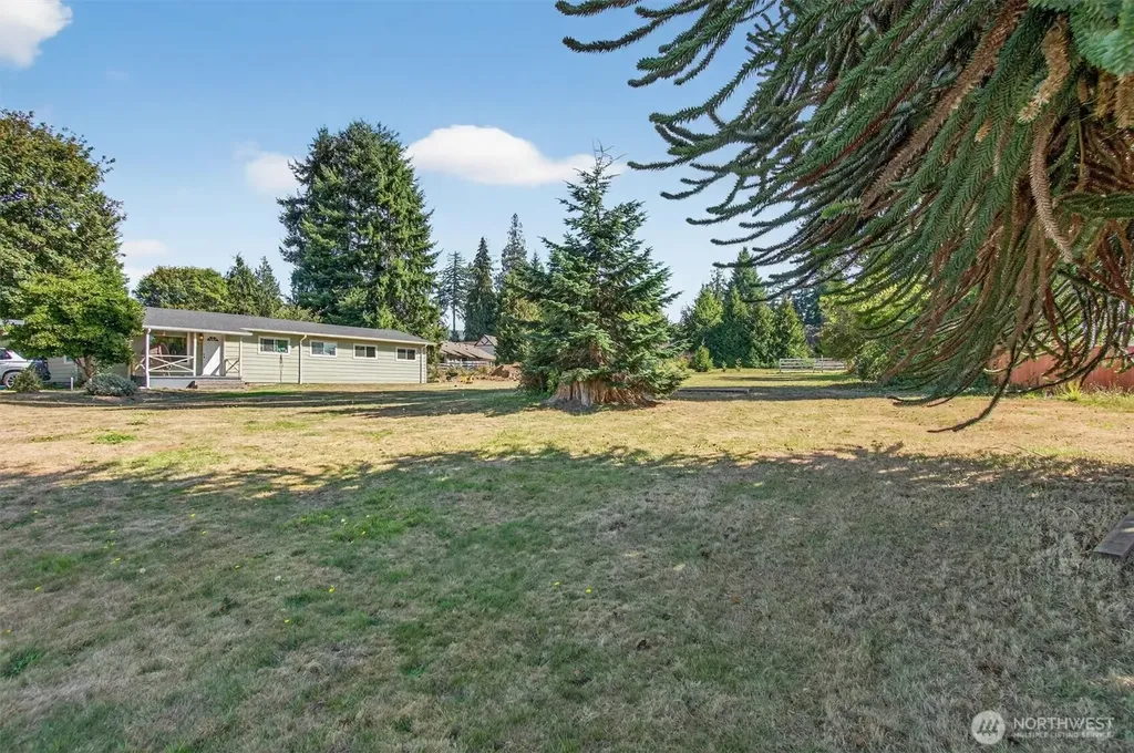 198 Alder Street Cathlamet WA 98612