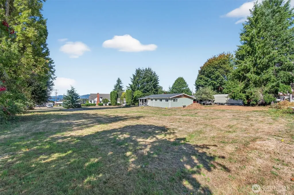 198 Alder Street Cathlamet WA 98612